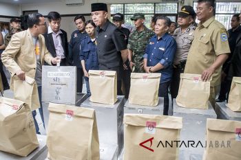 Persiapan logistik Pilkada Jabar