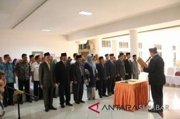 Wali Kota Solok lantik sembilan pejabat eselon II