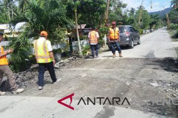 Jalan trans sulawesi di Sigi bisa dilewati kendaraan