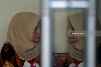 Tuntutan Kasus Suap Bupati Jombang