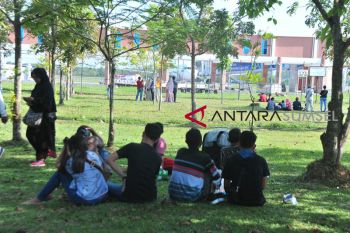 Wisata bandara alternatif  libur panjang