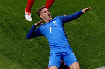 Prancis menang 3-1 atas Italia