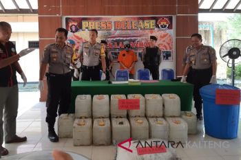 Polres Lamandau tangkap pemproduksi miras ilegal