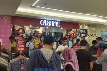 'PIM Midnight Sale' diskon hingga 80 Persen