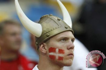 Bendtner tak masuk skuad Denmark di Piala Dunia 2018