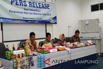 Bahan makanan dan obat  senilai  Rp174 juta disita BPOM