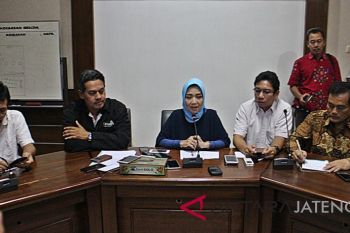 Kemendag gelar OP daging ayam di Solo
