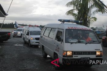 Trigana evakuasi korban penembakan di Kenyam ke Timika