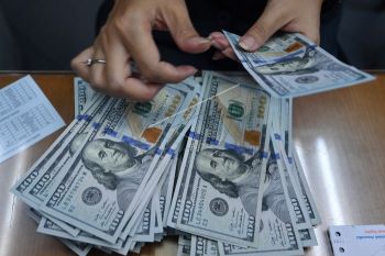 Pemerintah naikkan tarif batas atas pesawat jika rupiah terus anjlok