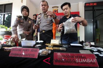 PRODUK HERBAL MENGANDUNG NARKOBA