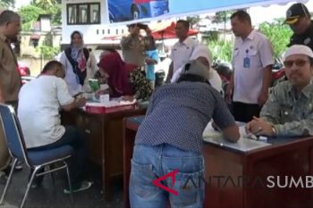 BNNK Pasaman Barat Tes Urine Sopir Angkutan Lebaran 2018