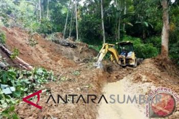 Catat, delapan titik rawan longsor di Agam