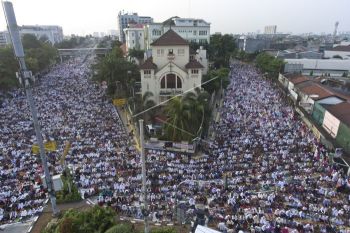 Salat Id di Jatinegara