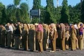 Sekda Dumai Puas Kehadiran ASN Hari Pertama