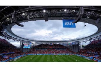 Penonton Rusia - Argentina terheboh saat pertandingan Kroasia - Denmark