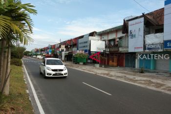 Hari kedua Lebaran aktivitas pertokoan di Palangka Raya lengang