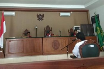 Sidang perdana kasus tipikor Sekda Kota digelar