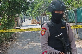 Terduga teroris Karanganyar terlibat bom Solo Baru
