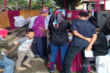 Warga antusias datangi TPS