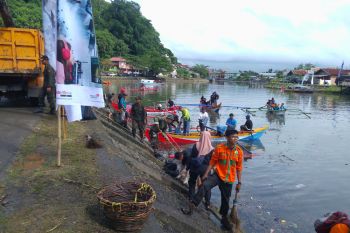 Warga Padang Deklarasikan Gerakan Sungai Bersih