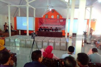 Rekapitulasi KPU Probolinggo Tetap Unggulkan Pasangan "HATI" 57,5 Persen