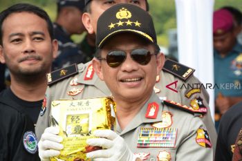 Cara polisi melawan "hoax"