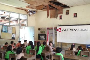 35 persen SD di Muratara rusak