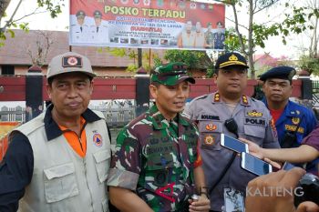 Kebakaran lahan meningkat, Kotim minta helikopter pengebom air
