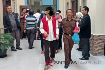 Kakek cabul terancam 7,5 tahun penjara