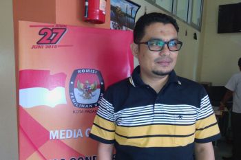 Tiga anggota DPRD Padang pilih partai baru maju pileg 2019