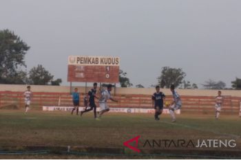 Piala Soeratin, Persikutundukkan Persegal 1-0