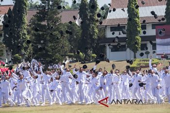 Pelantikan Pamong Praja Muda XXV