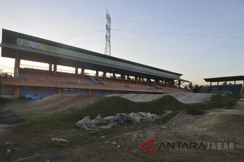 Venue Sirkuit BMX Galuh Ciamis tidak terawat