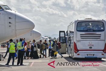 Penerbangan bandara Mamuju turun 20,33 persen