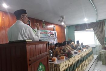 Pemkab Solok berangkatkan 172 calon jamaah haji