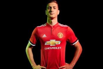 Kata Mourinho Dalot absen sampai September