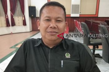 Layanan Disdukcapil Bartim tak maksimal, Legislator desak perbaiki