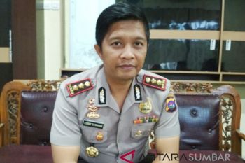 Polres Agam lakukan tes urine personel secara periodik