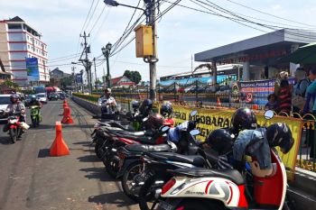 Depan Kantor Pos Yogyakarta steril parkir