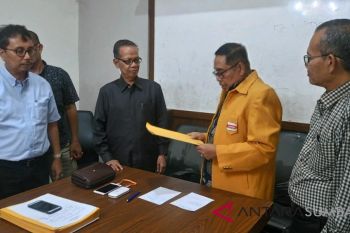 Pindah partai, 10 anggota DPRD dari Partai Hanura Sumbar siap PAW