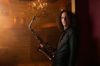 Kenny G akan kembali ke Indonesia konser tunggal