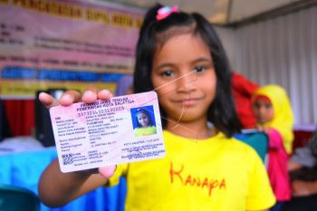 Kartu identitas anak