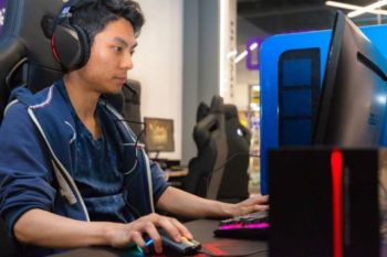Game online sudah menjadi sebuah olahraga Esports