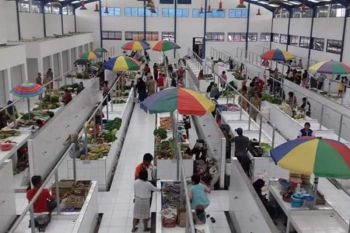 Pasar mingguan terbesar di Barito Utara mulai difungsikan