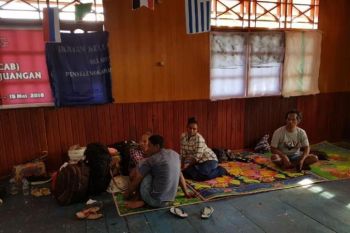 Pengungsi Kenyam di Asmat