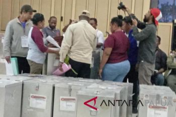 Penyelenggara pilkada di dua TPS Karang Senang siap gelar PSU