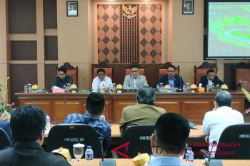 Tim transisi Pemprov Sulsel dinilai tak berdasar