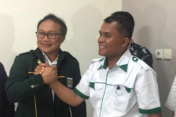 Gara-gara dualisme kepengurusan parpol, kader Hanura di Sumbar pindah partai