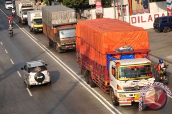 Asosiasi truk harapkan tarif tol trans Jawa turun 20 persen