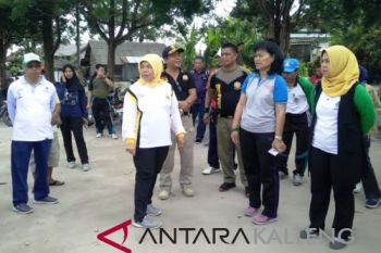 Parkir Pasar Palagan Sari jadi pusat penjualan hewan ternak Kobar